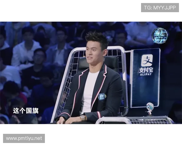 孙杨受邀跨界踢球担任锋线核心表现亮眼引爆全场热议风潮升温持续